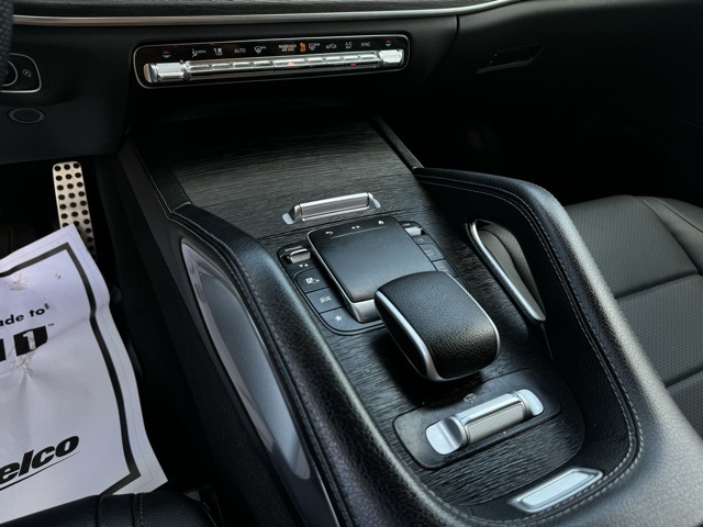 2024 Mercedes Benz GLS 450 4MATIC photo 27