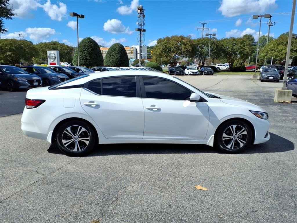 2021 Nissan Sentra SV photo 2