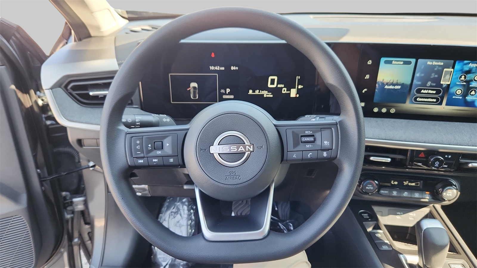 2026 Nissan Kicks SV photo 15