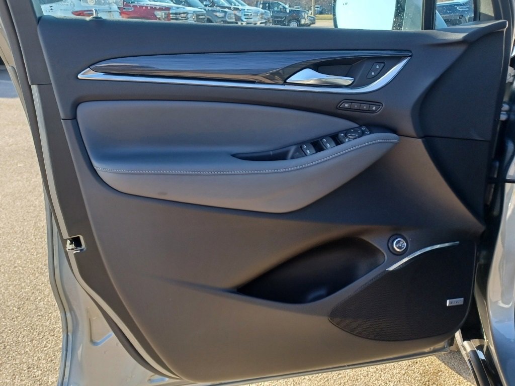 2024 Buick Enclave Premium photo 20