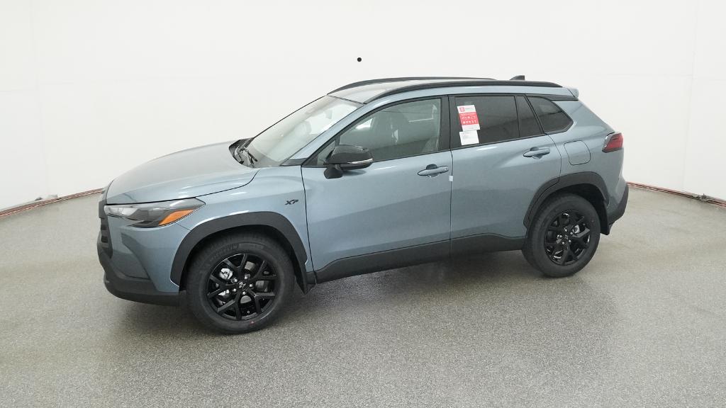 2026 Toyota Corolla Cross LE photo 4