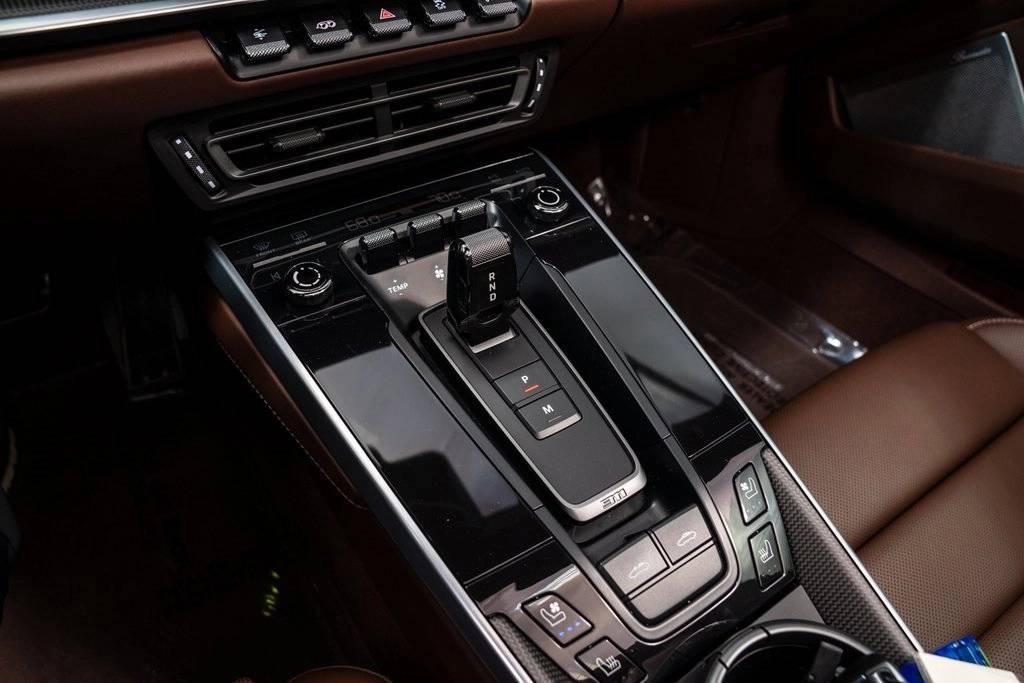 2024 Porsche 911 4S Targa 4 GTS photo 21