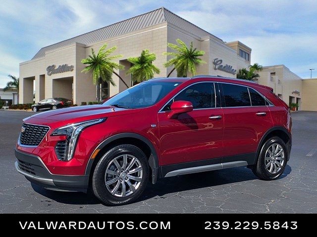 2022 Cadillac XT4 Premium Luxury