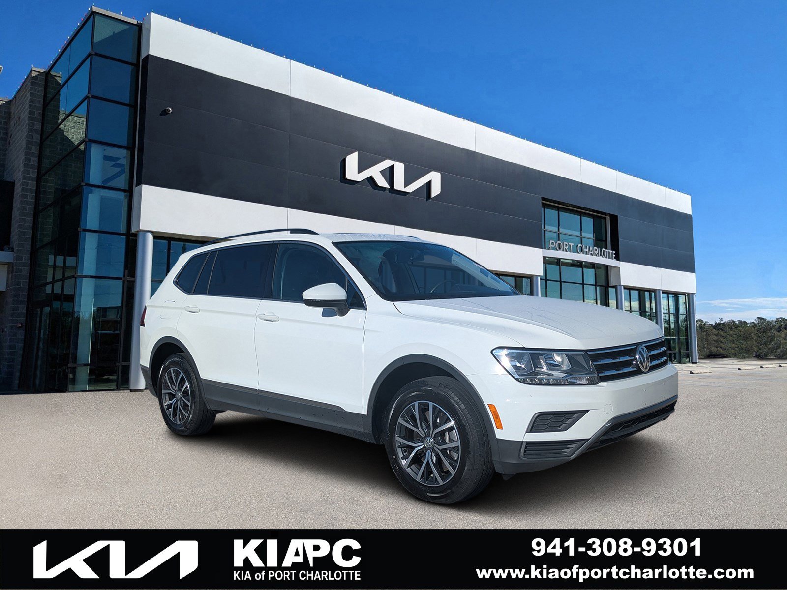 2020 Volkswagen Tiguan SE's photo