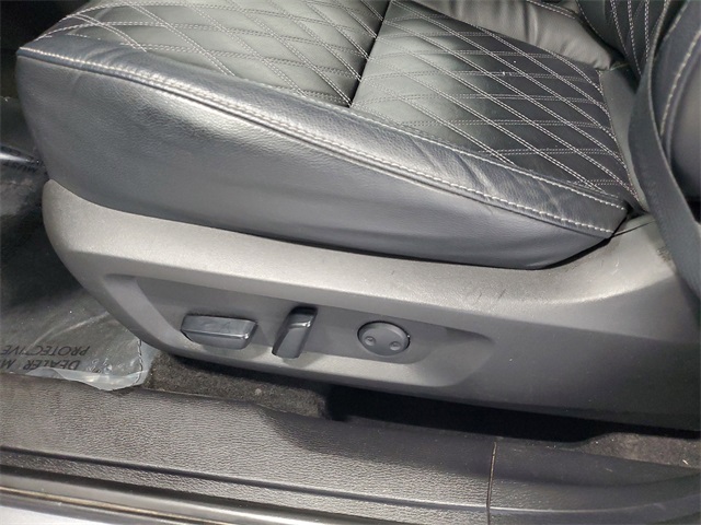 2022 Mitsubishi Outlander SEL photo 10
