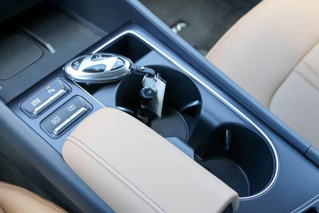 New 2025 Black Hyundai Limited image 18