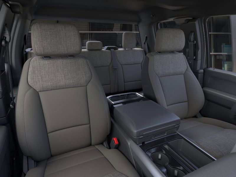 2025 Ford F-150 XLT photo 7