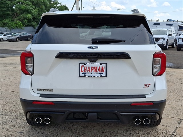 2023 Ford Explorer ST photo 4