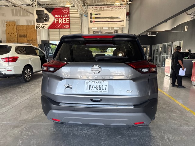 Used 2023 GUN METALL Nissan SV image 16