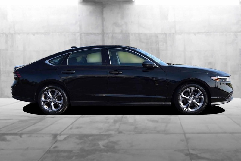 2024 Honda Accord 1.5T EX photo 4