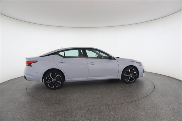 2023 Nissan Altima 2.5 SR photo 20