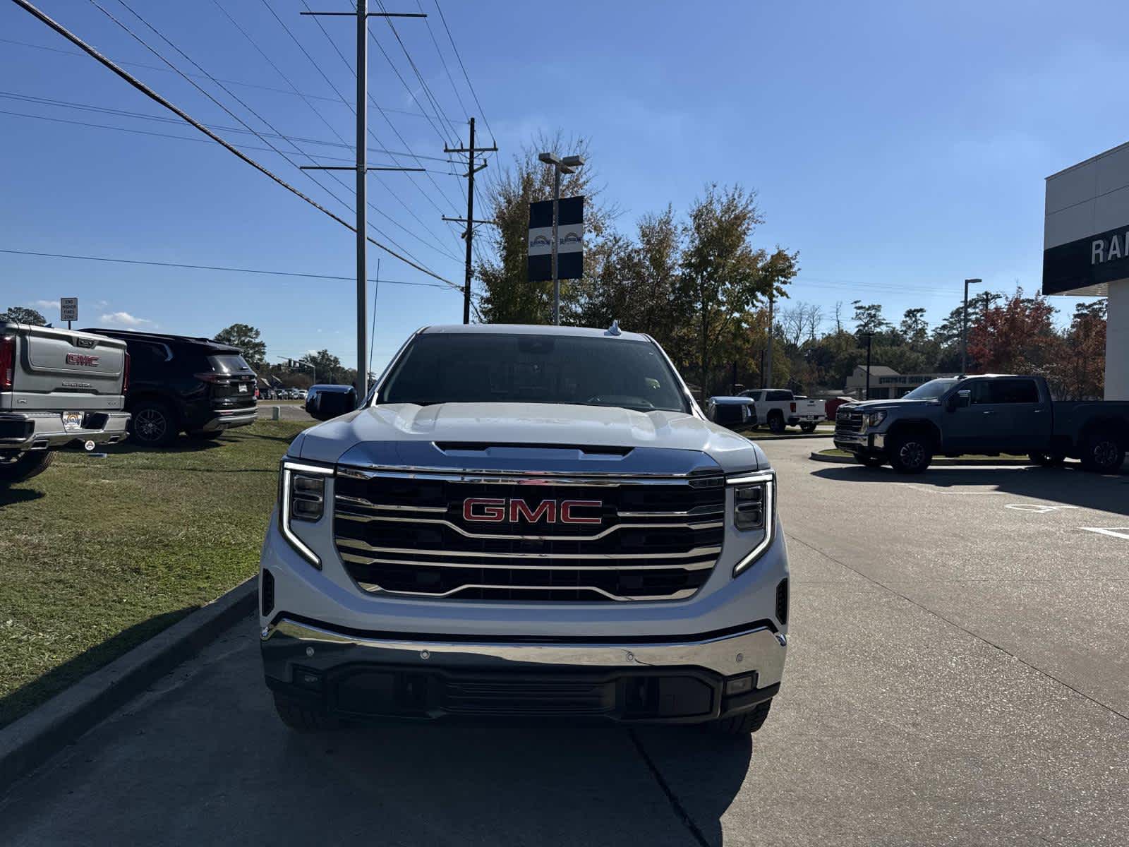 2026 Gmc Sierra 1500 SL photo 2