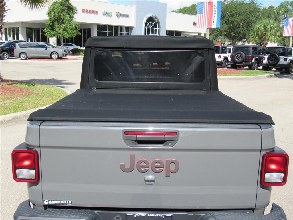2021 Jeep Gladiator Mojave photo 6