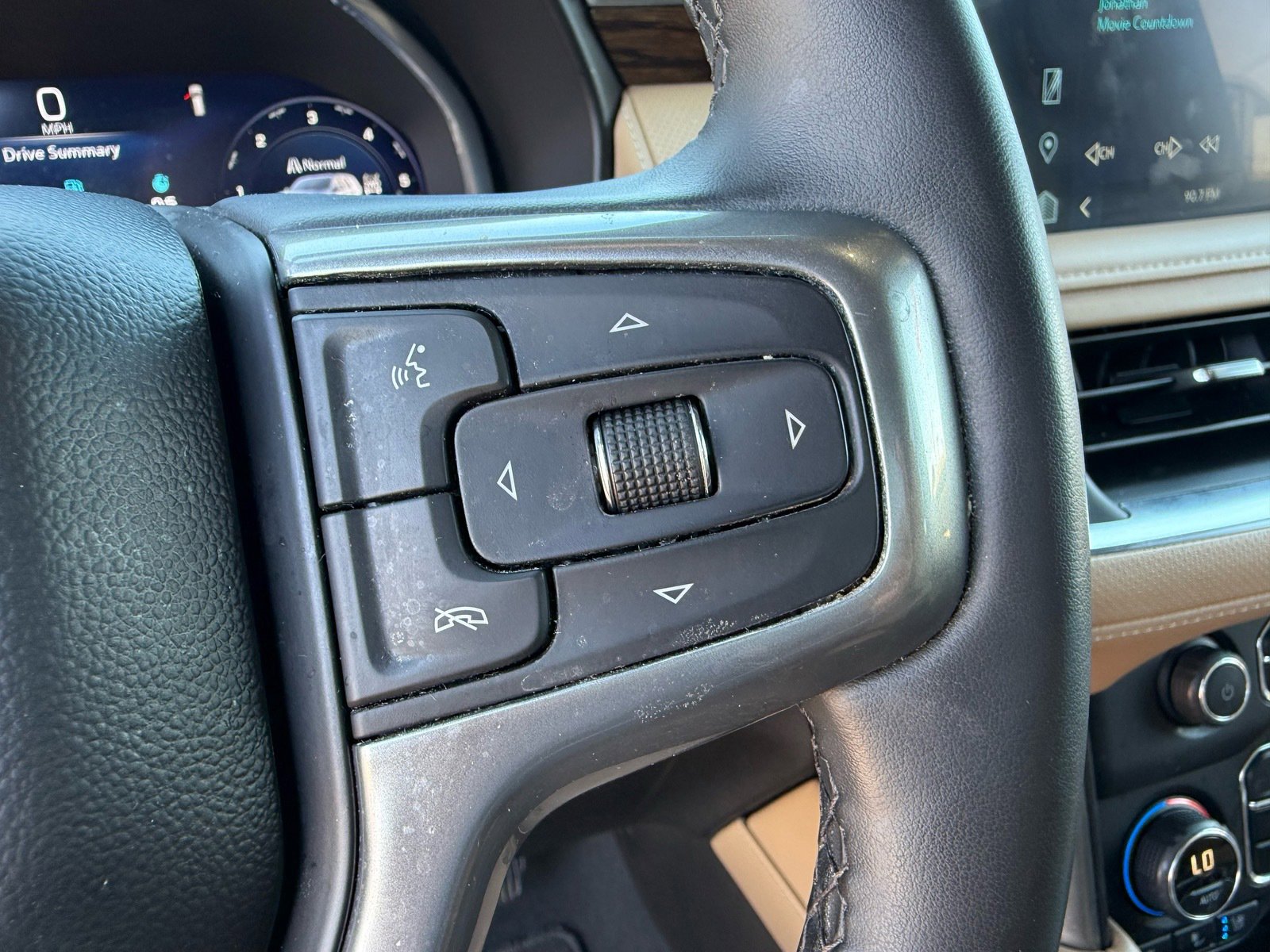 2023 Chevrolet Tahoe Premier photo 20