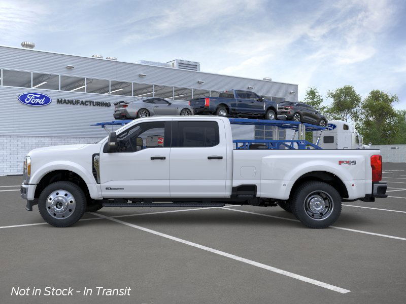 2026 Ford F-450 XLT photo 3