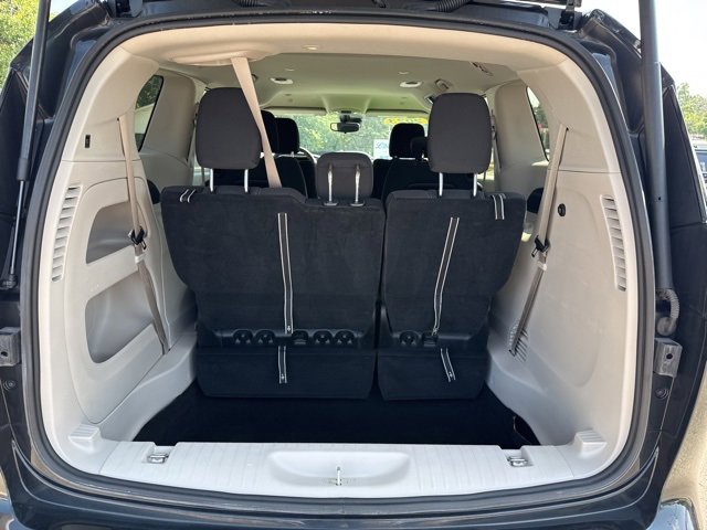 2023 Chrysler Voyager LX photo 36