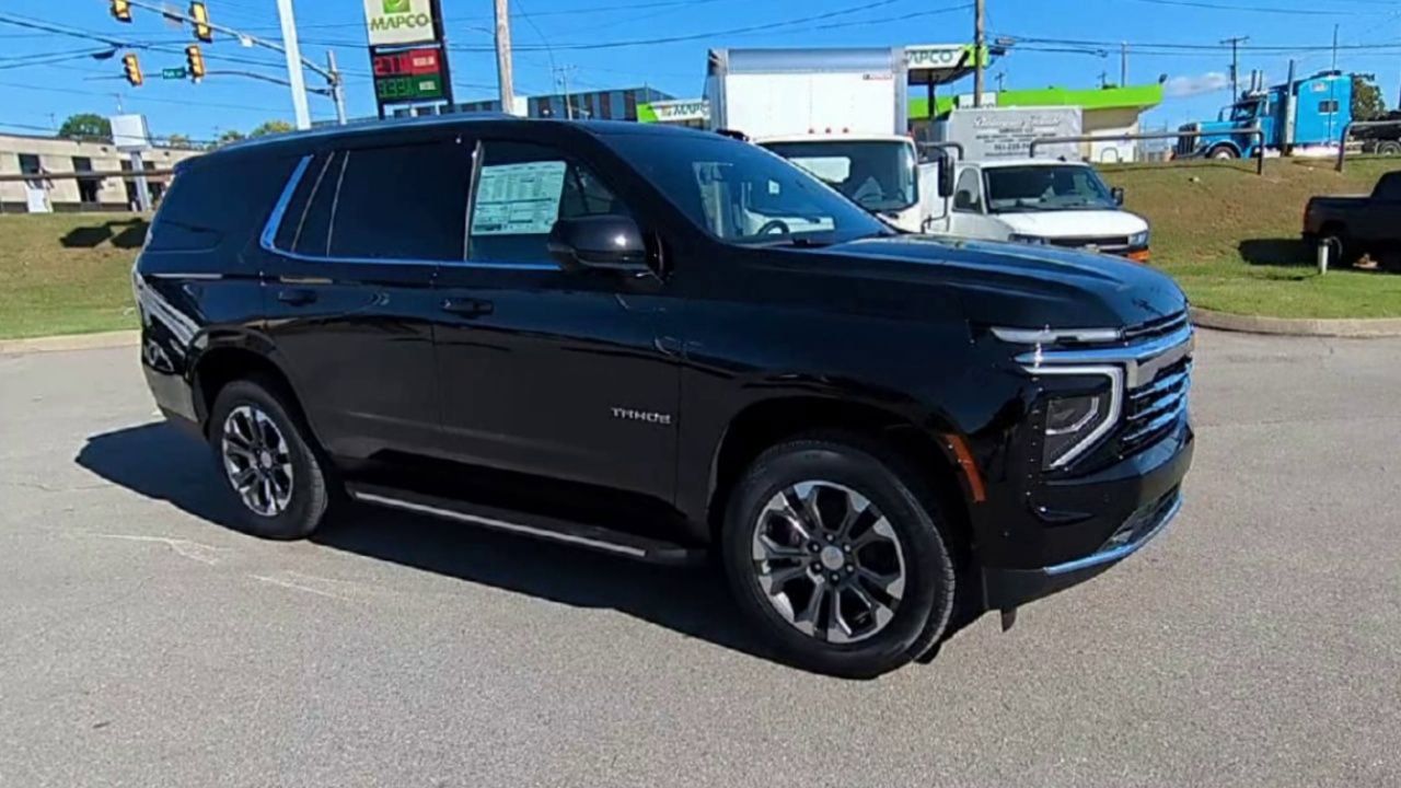 2026 Chevrolet Tahoe LT photo 2