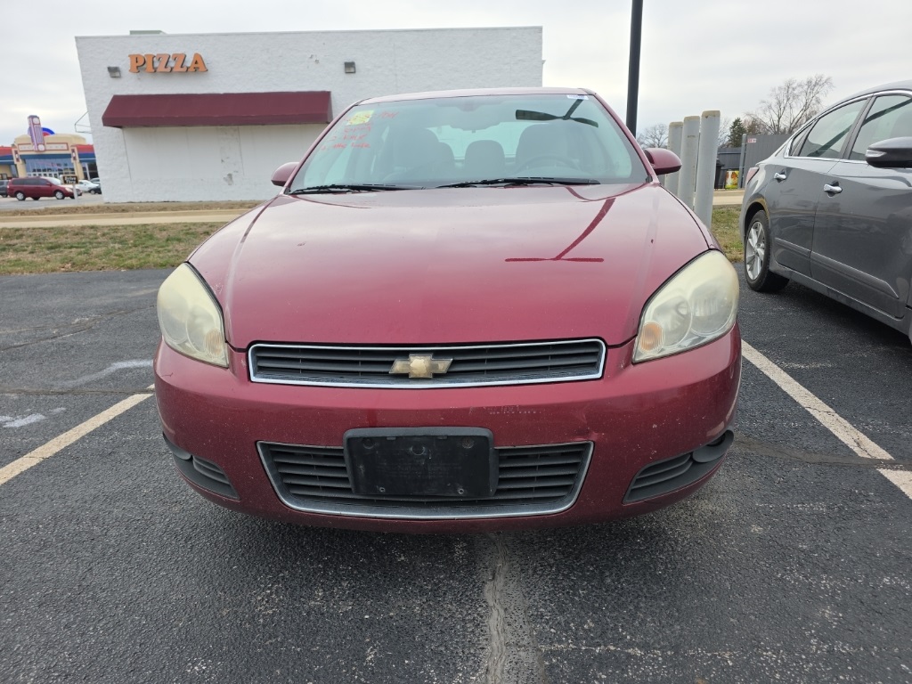 2011 Chevrolet Impala LT's photo