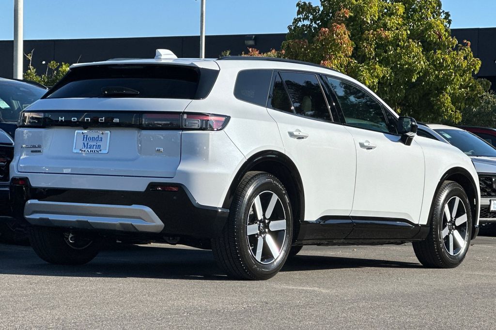 2026 Honda Prologue Touring photo 2