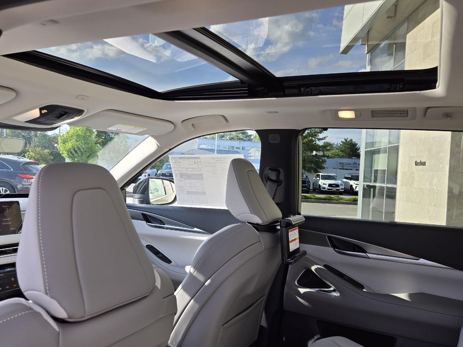 2026 Infiniti QX60 Luxe AWD photo 10