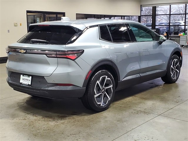 2026 Chevrolet Equinox EV 1LT photo 3