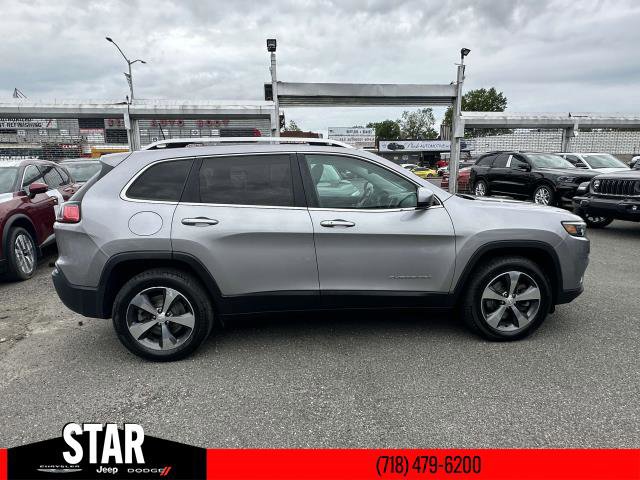 Used 2019 Jeep Cherokee Limited with VIN 1C4PJMDX9KD371261 for sale in Queens, NY