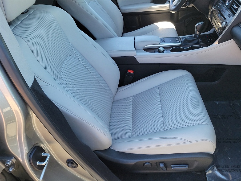2022 Lexus RX Premium photo 15