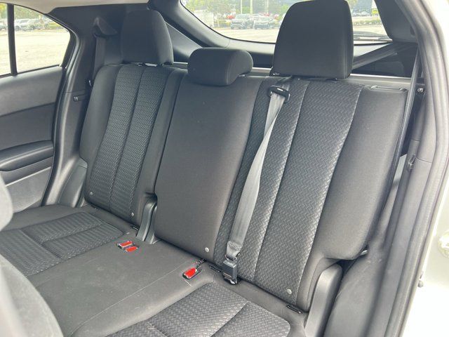 2024 Mitsubishi Eclipse Cross LE photo 13