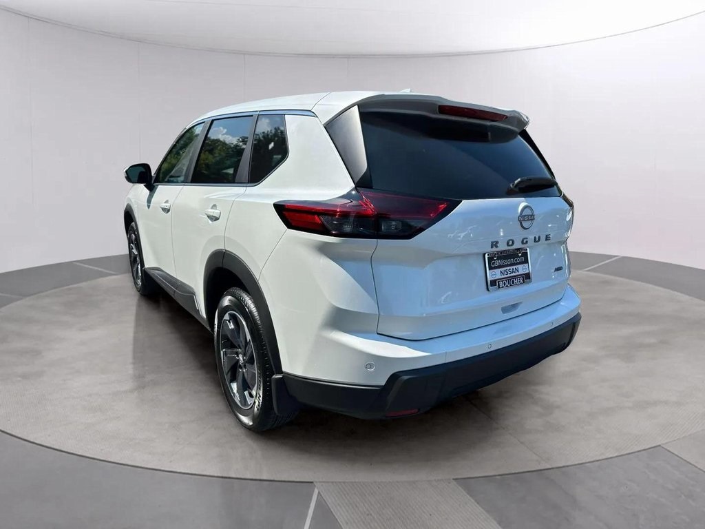 2026 Nissan Rogue SV photo 5