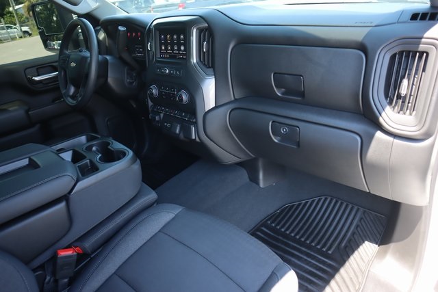 2025 Chevrolet Silverado 2500HD Custom photo 25