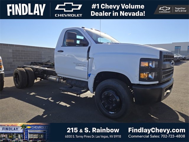 2024 Chevrolet Silverado 4500 Medium Duty Chassis Cab Work Truck's photo