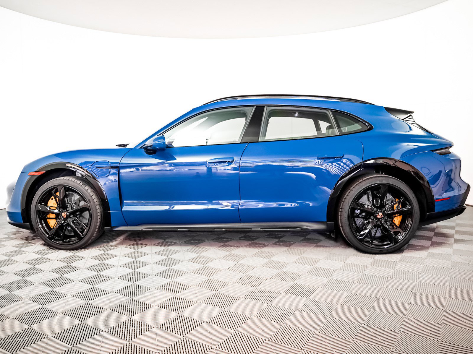 Used 2024 Porsche Taycan Turbo S with VIN WP0BC2Y17RSA68096 for sale in Riverside, CA