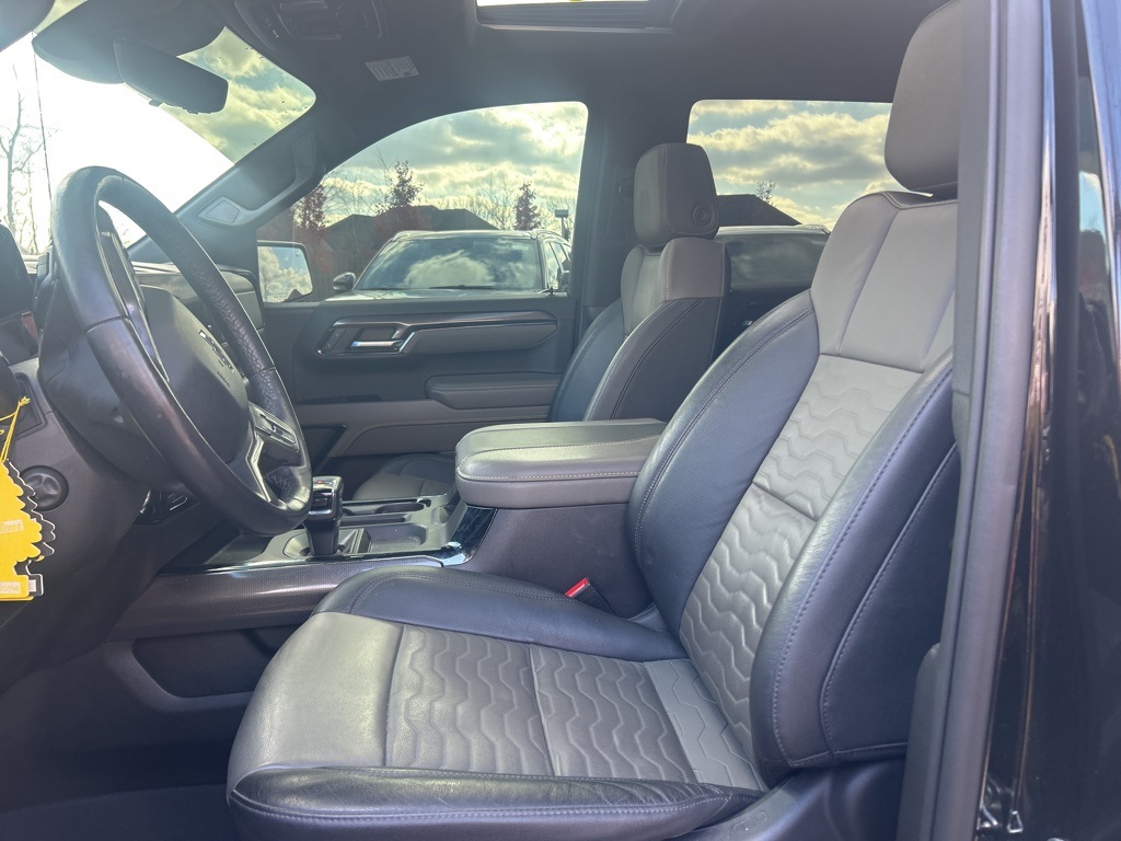 2023 Chevrolet Silverado 1500 ZR2 photo 4