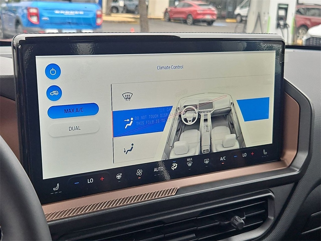2025 Ford Bronco Sport Outer Banks photo 19