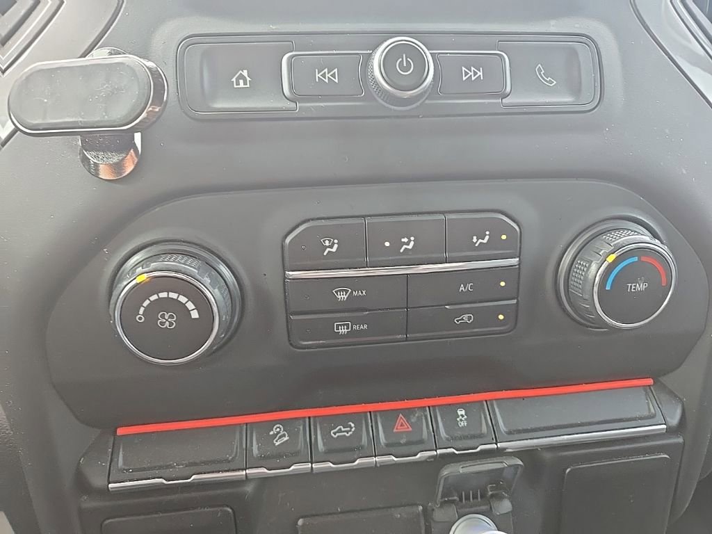 2019 Chevrolet Silverado 1500 Custom Trail Boss photo 3