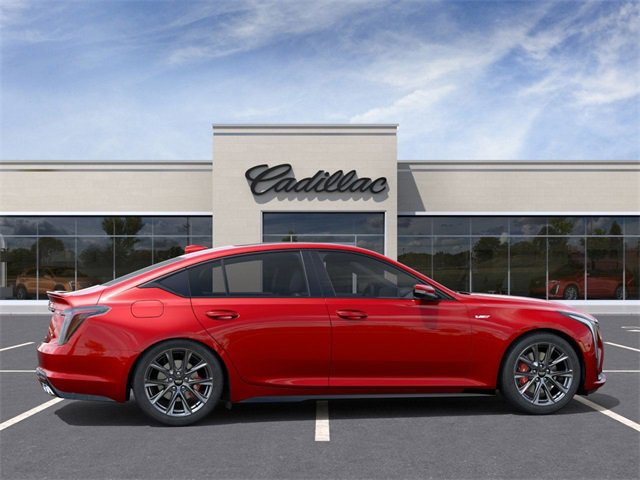 2026 Cadillac CT5 V photo 4