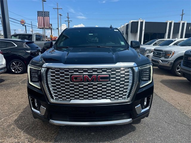 2022 Gmc Yukon Denali photo 2
