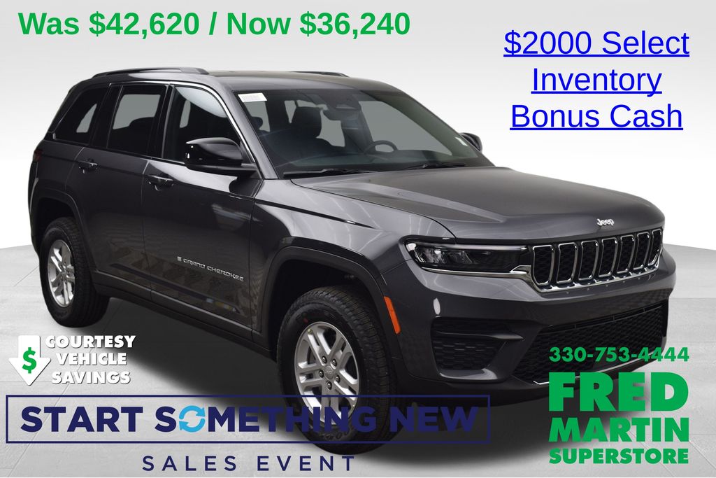 2025 Jeep Grand Cherokee Laredo's photo