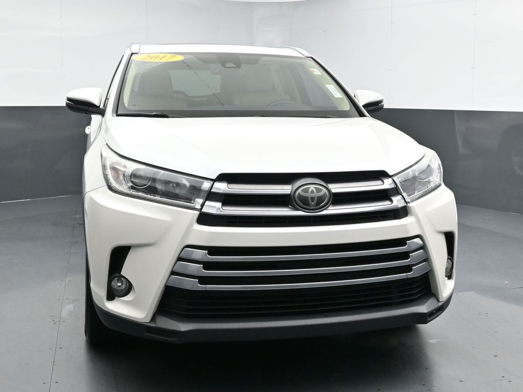 2017 Toyota Highlander Limited photo 3