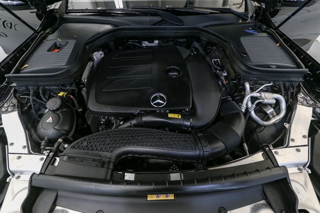 2022 Mercedes Benz GLC 300 4MATIC photo 12
