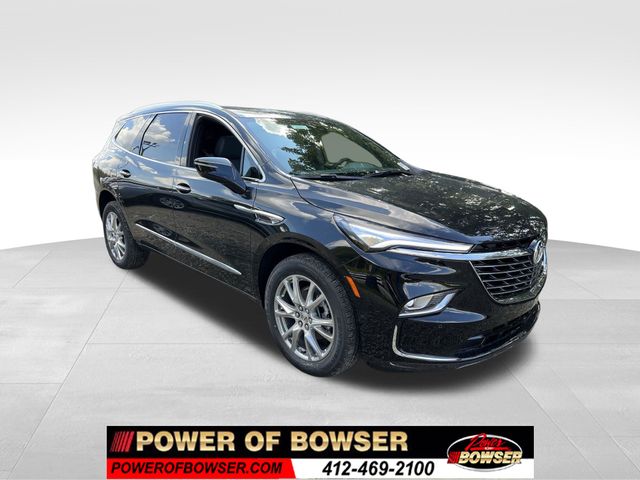 2024 Buick Enclave Essence's photo