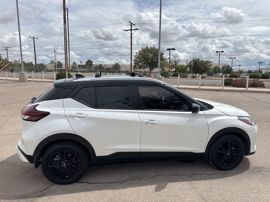 2024 Nissan Kicks SV photo 7