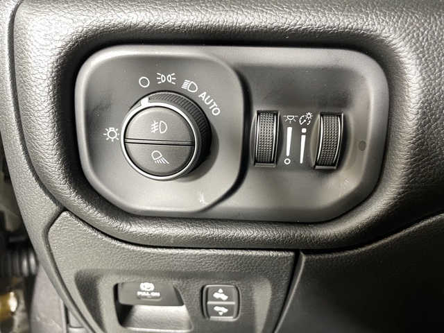 2025 Ram 1500 Big Horn Lone Star photo 23