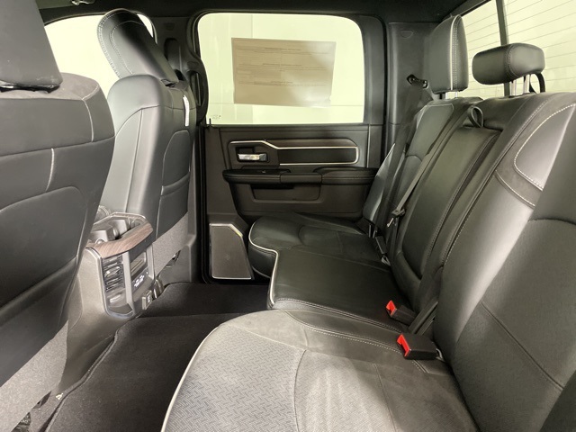 2025 Ram 3500 Laramie photo 33