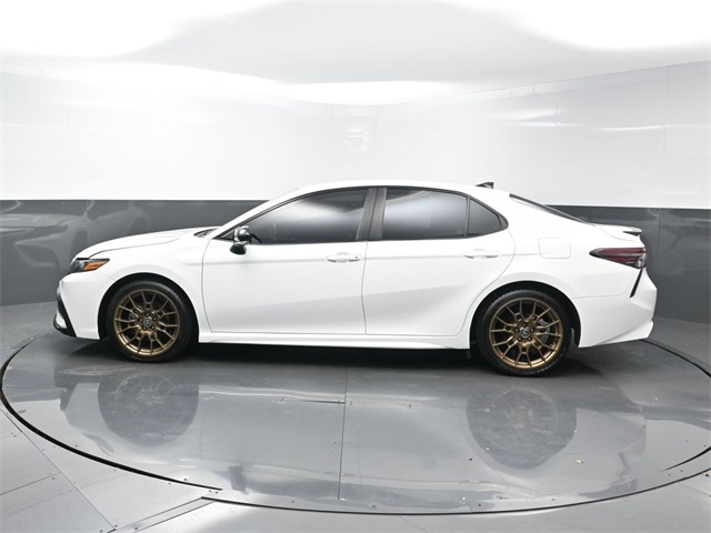 2023 Toyota Camry SE photo 4