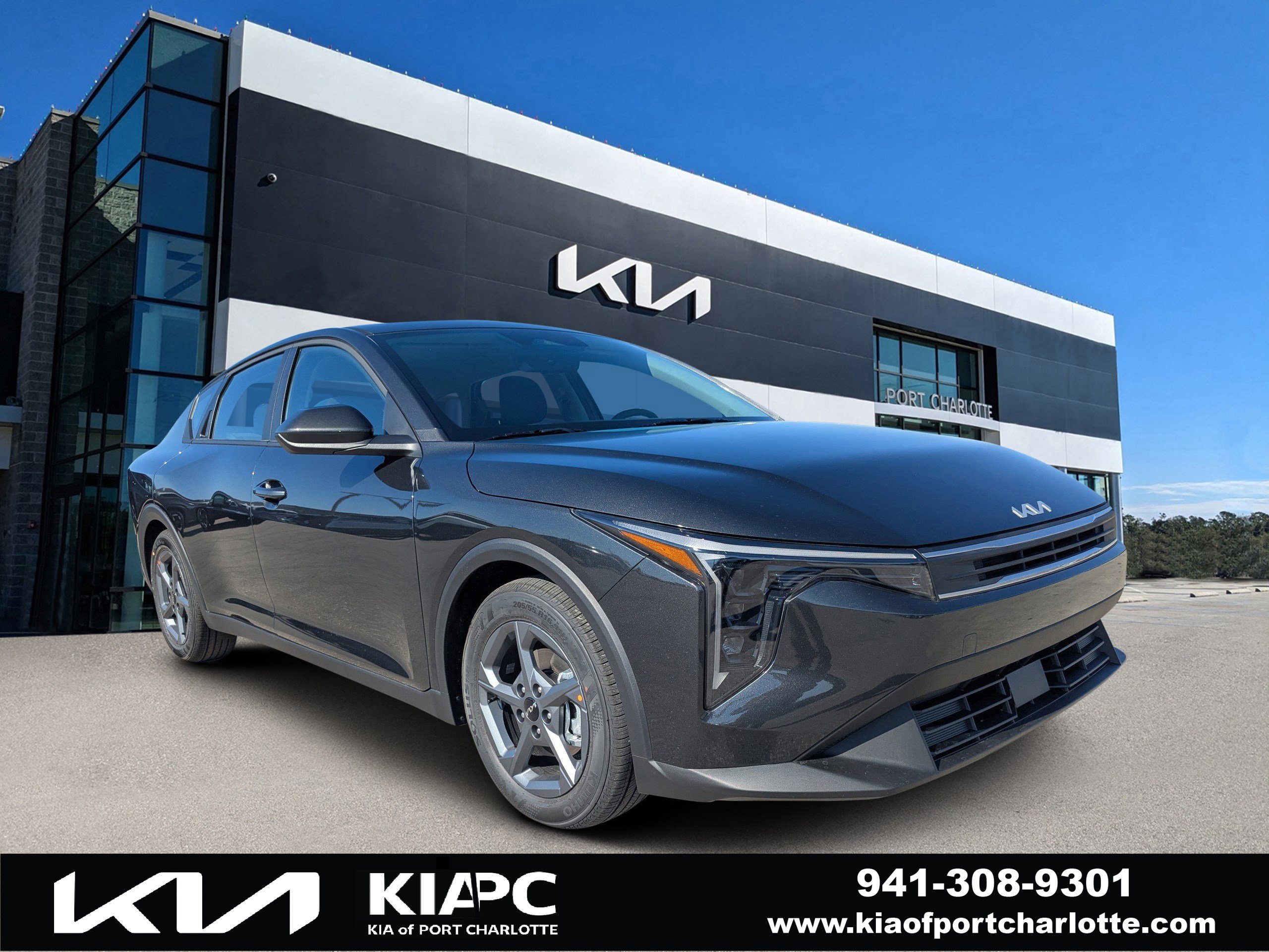 2025 Kia K4 LXS's photo