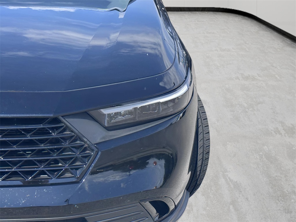 2023 Honda Accord EX photo 21