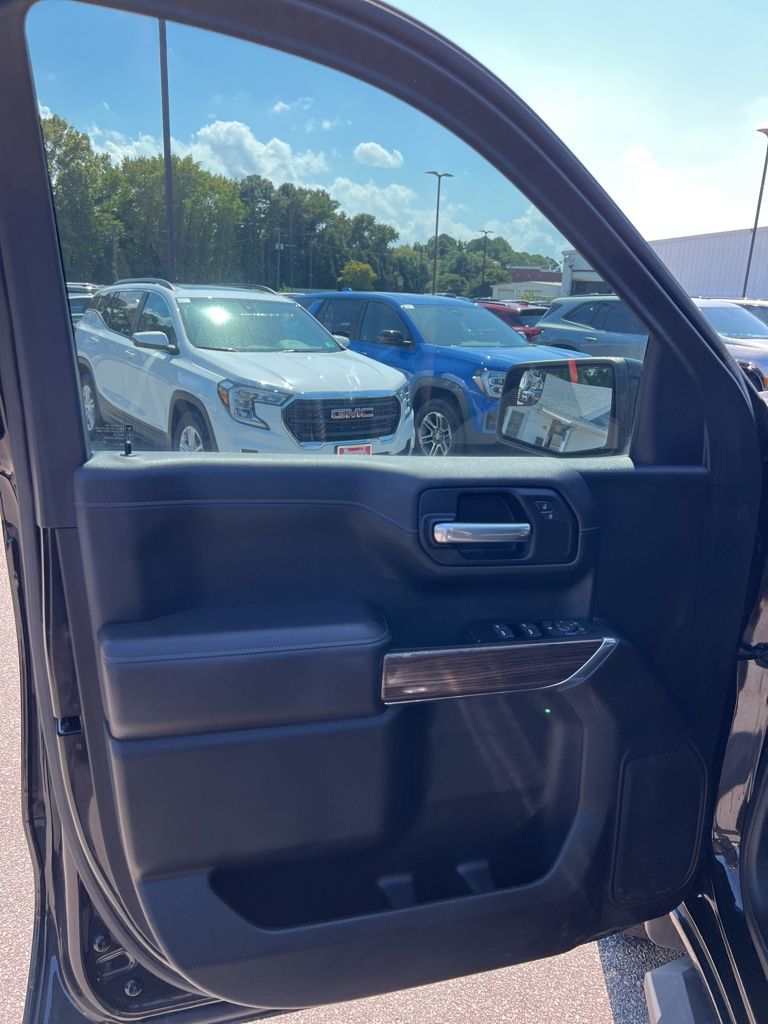 2021 Chevrolet Silverado 1500 LT Trail Boss photo 9