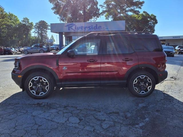 2025 Ford Bronco Sport Outer Banks photo 2