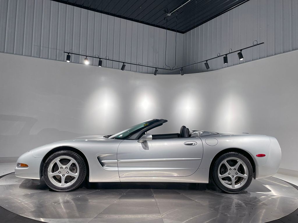 2000 Chevrolet Corvette Base Convertible photo 8